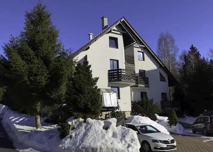 شقة Mountain Retreat & Fireplace By Interhome